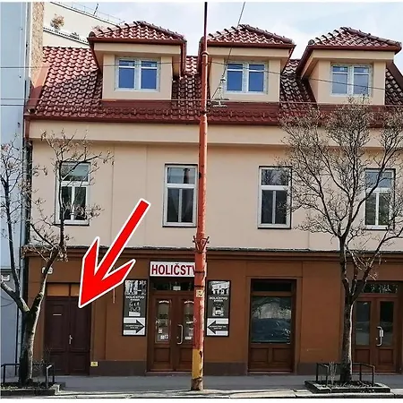 -jonashouse Near The Center With A Balcony *