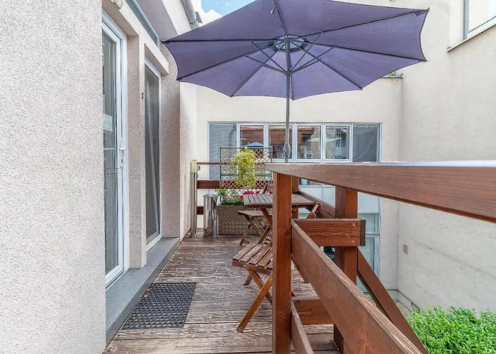 -jonashouse Near The Center With A Balcony Bratislava