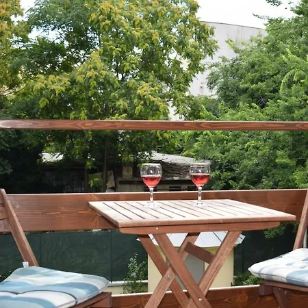 Apartamento -jonashouse Near The Center With A Balcony Bratislava